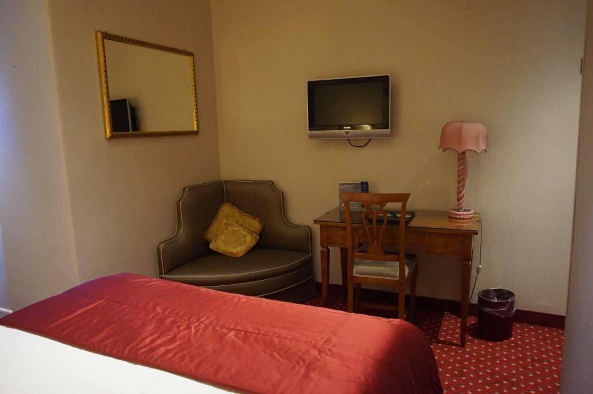 Hotel Nazionale Roma